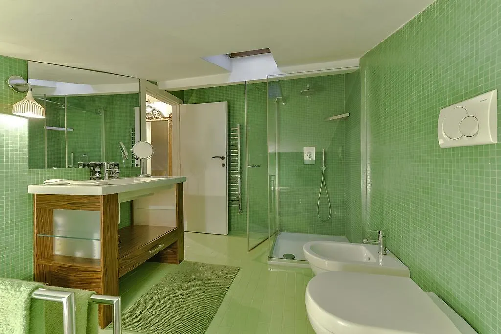 An Amazing Apartment In Oltrarno Florence Italy